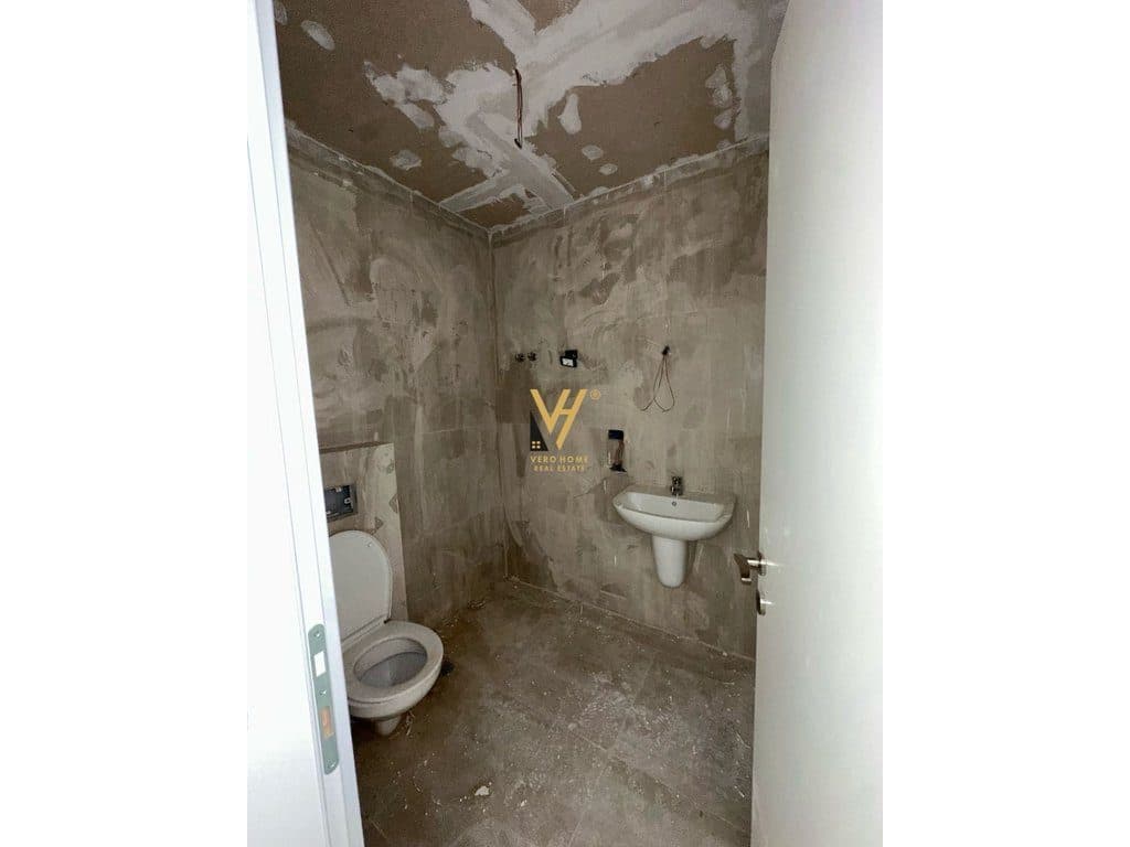 SHITET DYQAN 62 M2 TE KOMUNA E PARISIT 186.000 EURO 4
