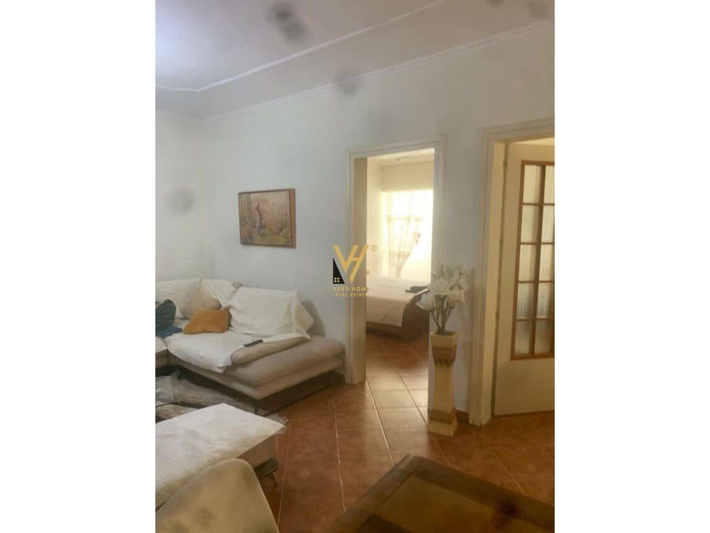 SHITET APARTAMENT 2+1+2 TE KOMUNA PARISIT 220.000 EURO 1