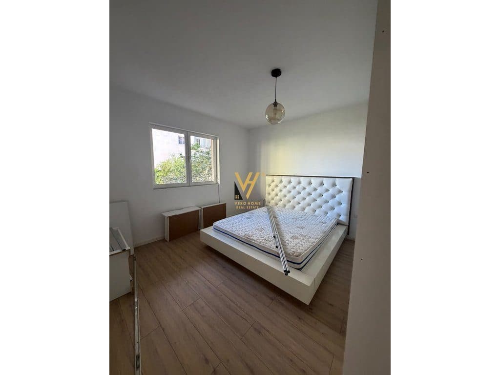 JEPET APARTAMENT 4+1 ME QIRA TE KODRA E DIELLIT 75.000 LEKE 3