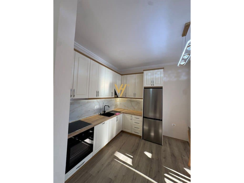 JEPET APARTAMENT 1+1 ME QERA TE 5 MAJI 50.000 LEKE 3