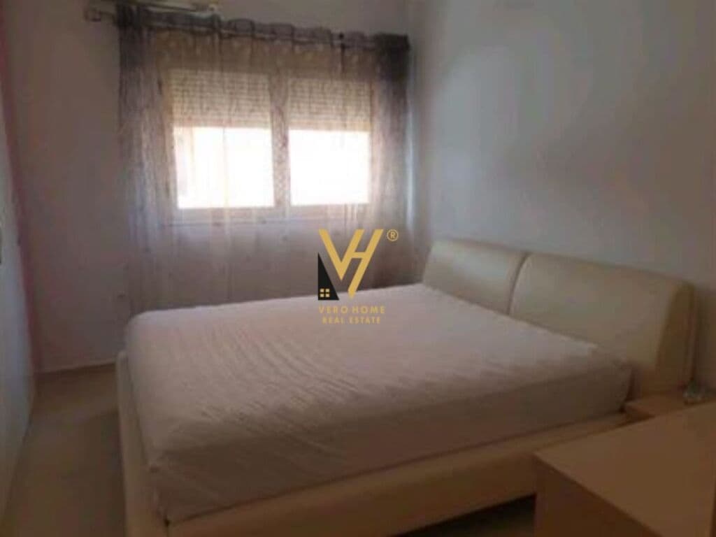 Jepet Apartament 2+1+2+ballkon me qera te Liqeni i Thate 110 m2