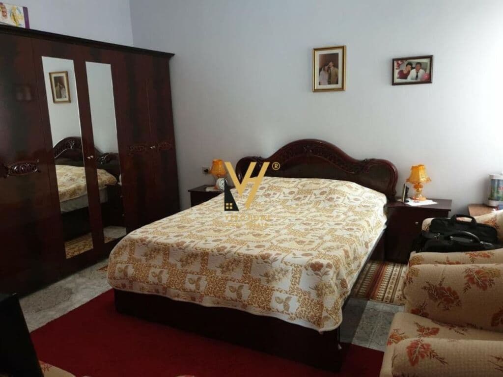 Jepet vile trekateshe me qera te Selvia 609 m2
