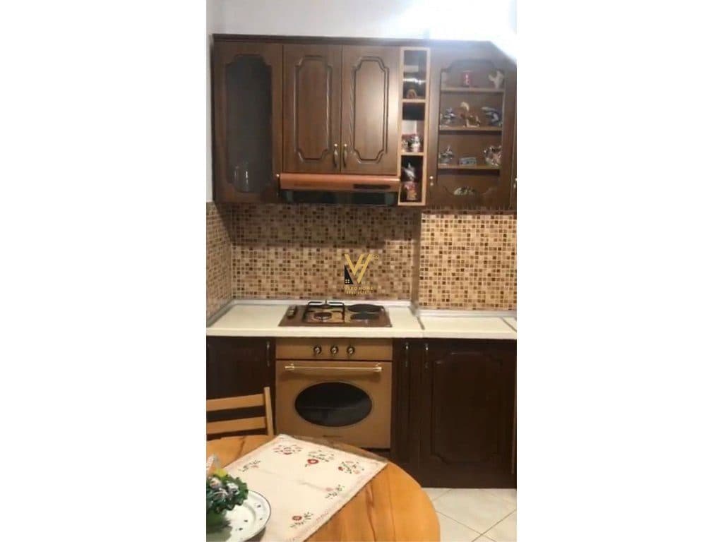 JEPET APARTAMENT 2+1+2+2BLK ME QIRA NE DON BOSKO 40.000 LEKE