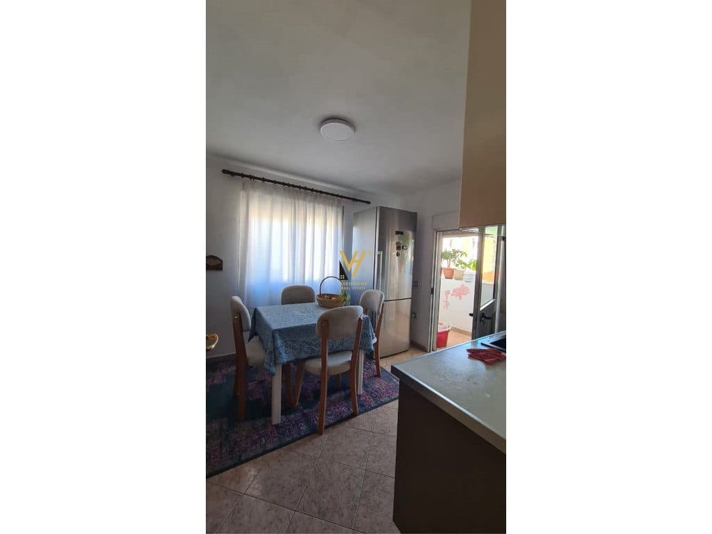 SHITET APARTAMENT 3+1+2 TE BRRYLI 14.000.000 LEKE