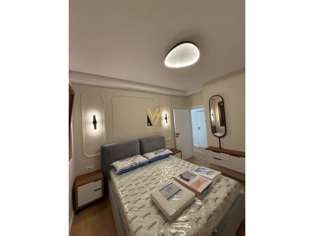 JEPET APARTAMENT 2+1 ME QIRA TE STACIONI TRENIT 95.000 LEKE 3