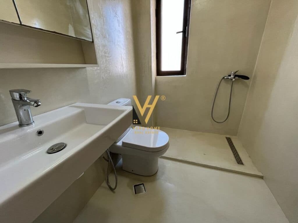Shitet Apartament 1+1+ballkon te Brryli 50 m2