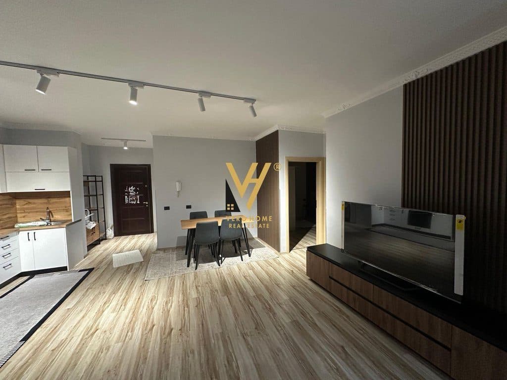 JEPET APARTAMENT 2+1+2 BLK ME QIRA TE KODRA E DIELLIT 70.000 LEKE 3
