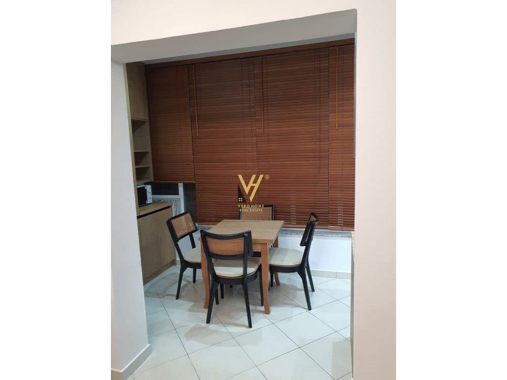 JEPET APARTAMENT 1+1 ME QERA TE KODRA E DIELLIT 60.000 LEKE 3
