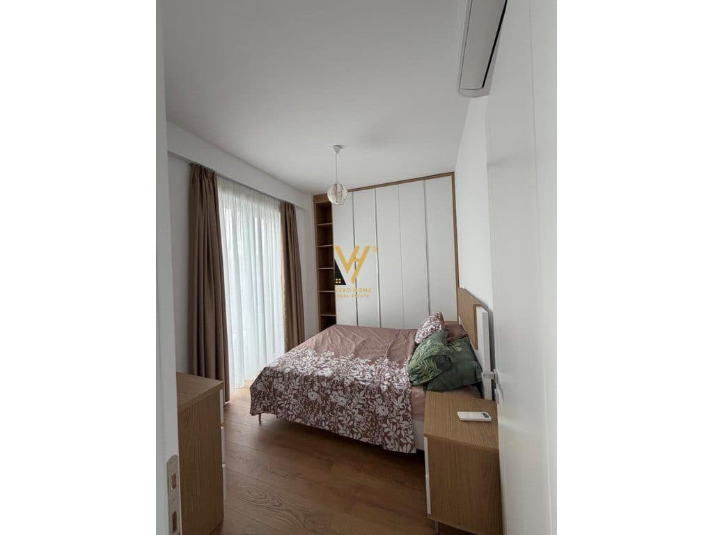 JEPET APARTAMENT 1+1 ME QIRA TE KOMUNA E PARISIT 80.000 LEKE 4