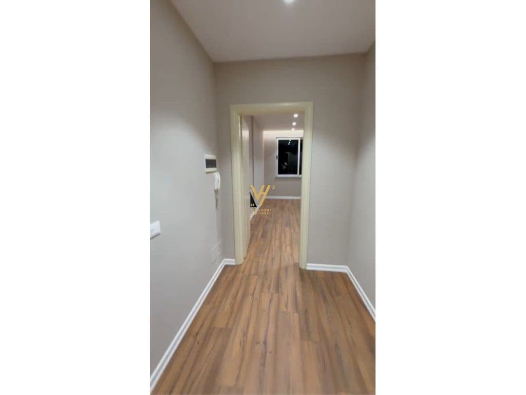 SHITET APARTAMENT 2+1+BLK TE BAR BOHEM, UNAZA E RE 150.000 EURO 3