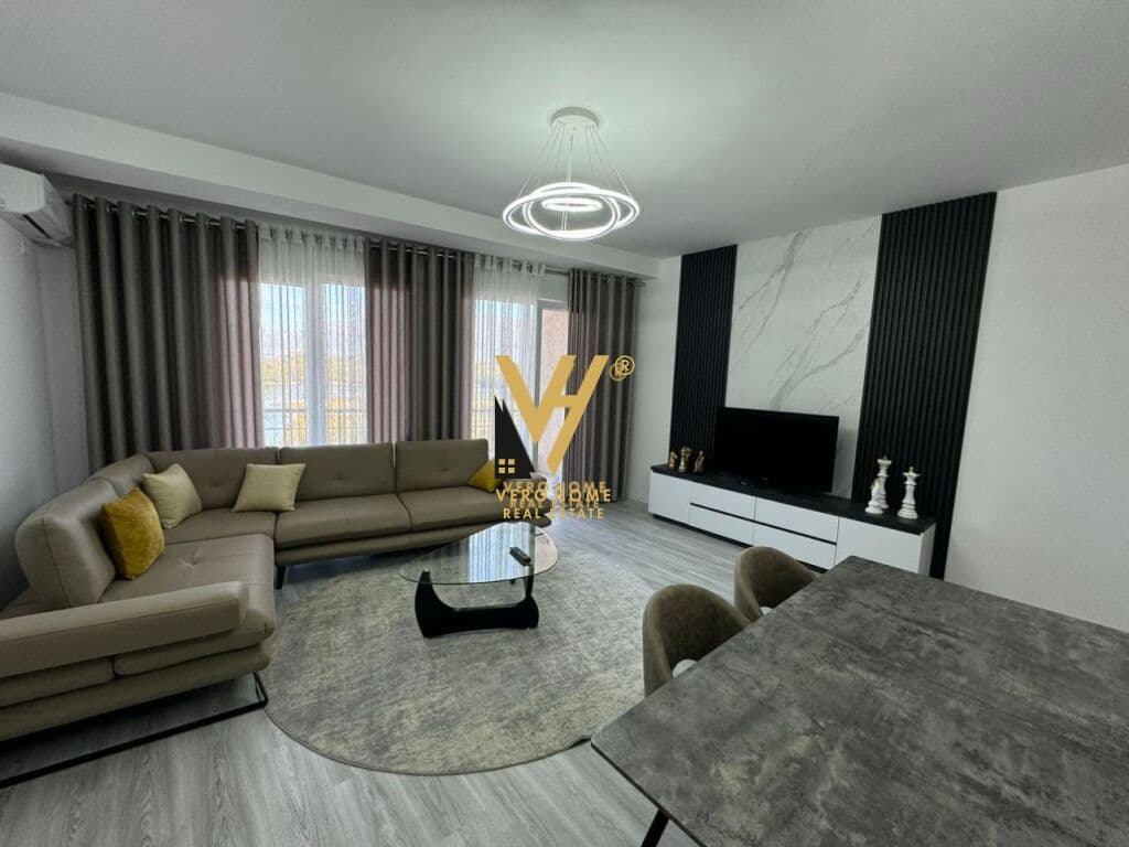 SHITET APARTAMENT 3+1+2+2BLK TE LIQENI THATE 340.000 EURO