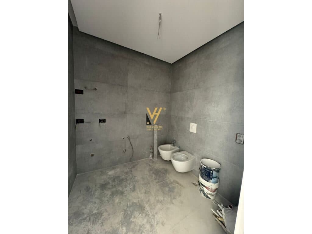 Shitet Apartament 1+1+ballkon te Rruga Sulejman Delvina 68 m2 2