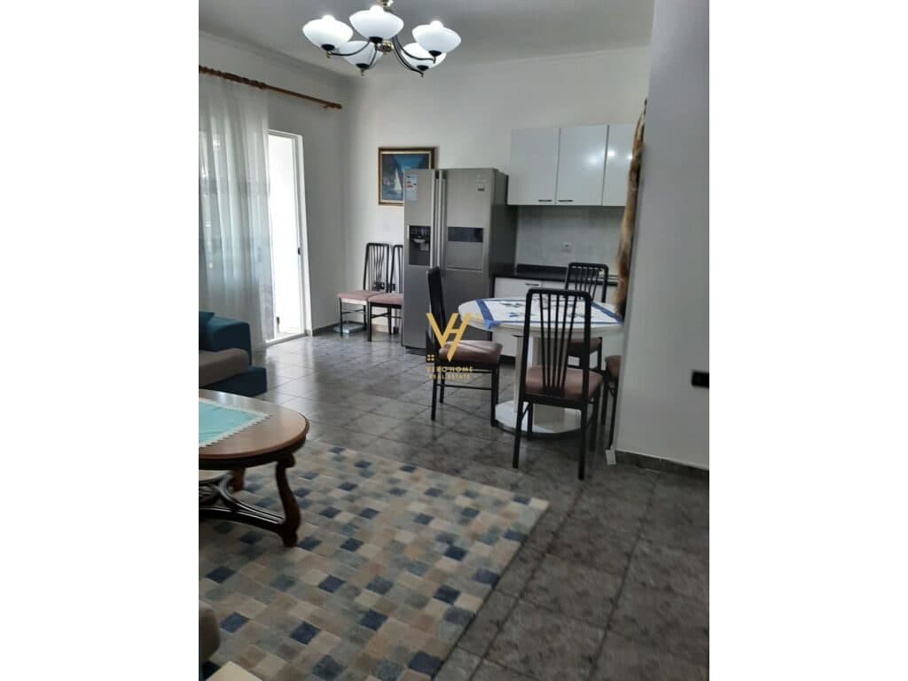 Jepet Apartament 2+1 me qera ne Kinostudio 100 m2 4