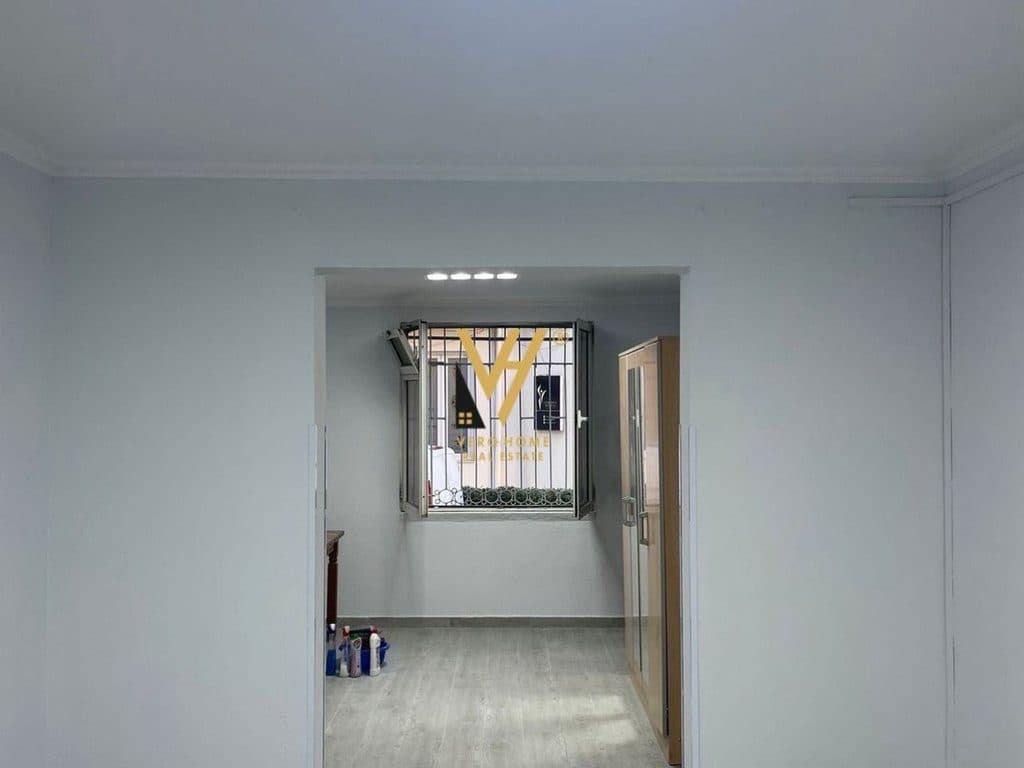 JEPET ZYRE 114 M2 ME QERA TE IRFAN TOMINI 600 EURO