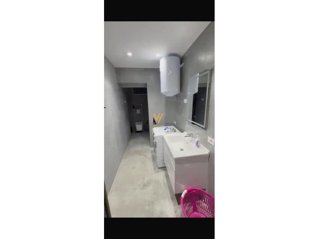 JEPET APARTAMENT 3+1 ME QIRA NE DON BOSKO 100.000 LEKE 3