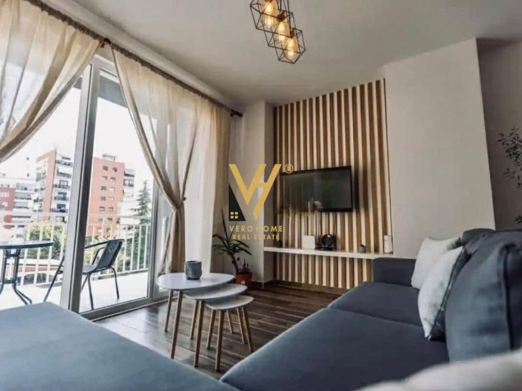 JEPET APARTAMENT 1+1+BLK ME QIRA TE RRUGA BARRIKADAVE 900 EURO 2
