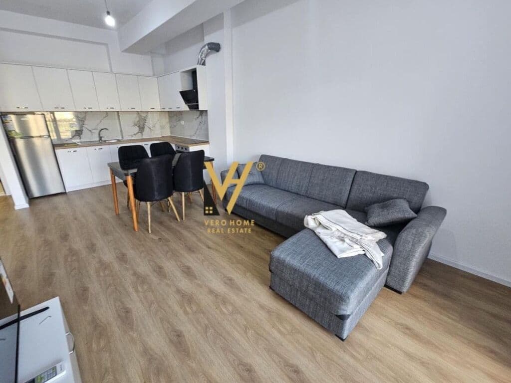 Jepet Apartament 1+1+ballkon me qera te Ali Demi 60 m2 3