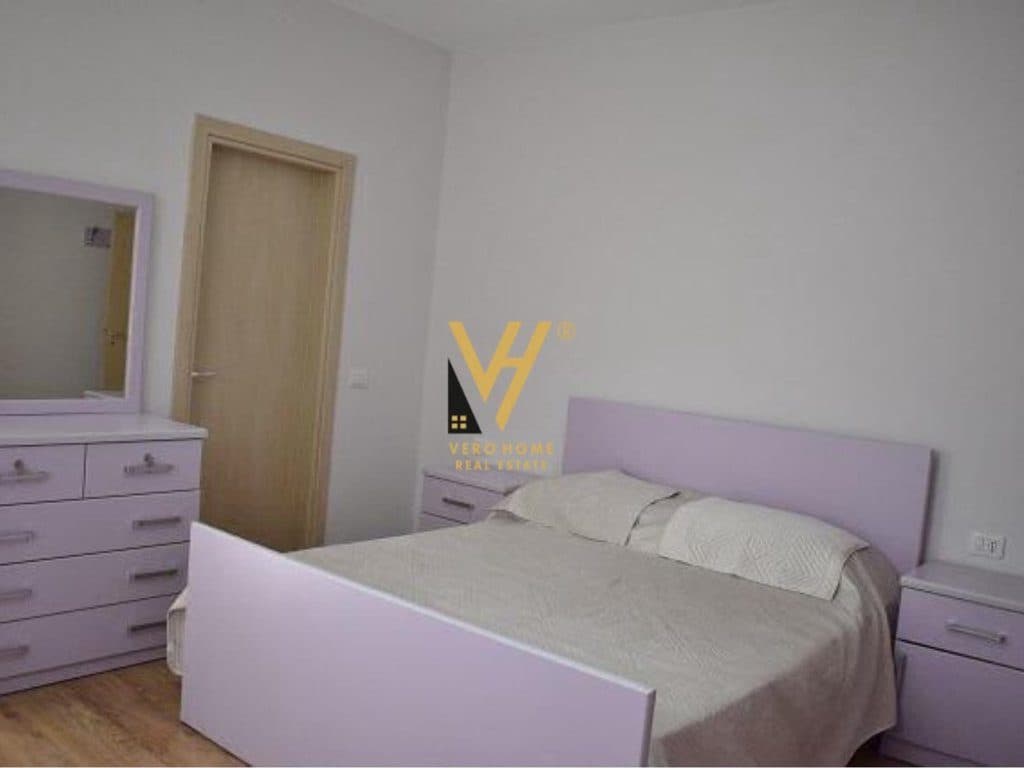 JEPET APARTAMENT 2+1+2+BLK ME QIRA TE RR.GRAMOZ PASHKO 800 EURO 4