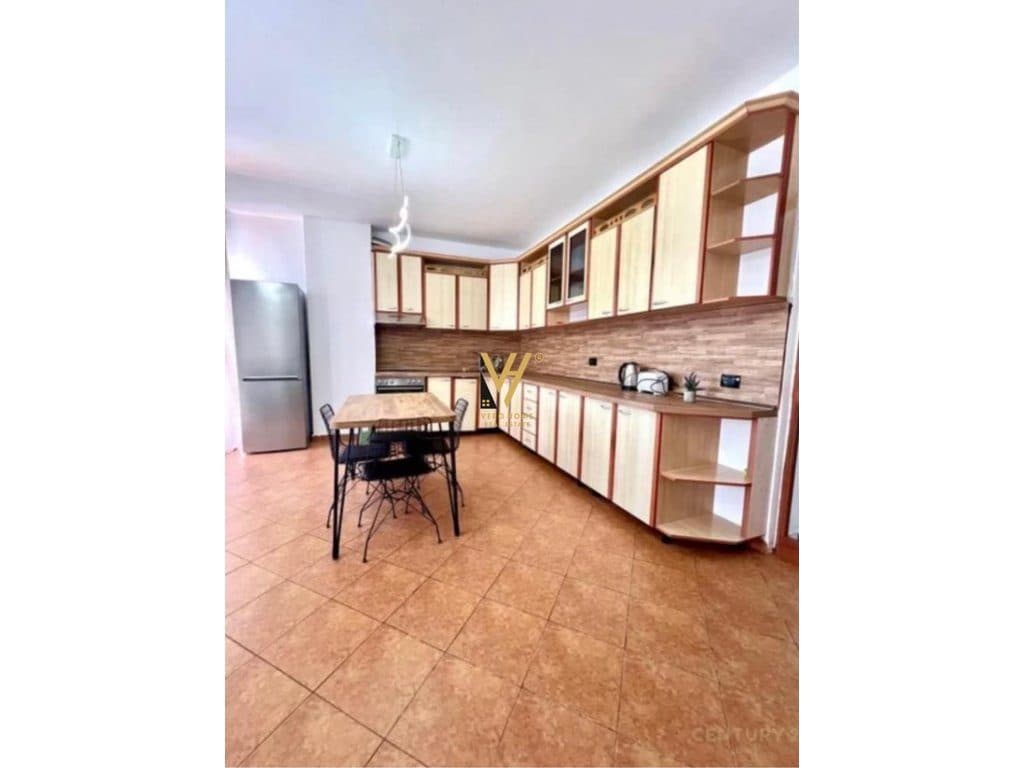 JEPET APARTAMENT 2+1 ME QIRA NE DON BOSKO 60.000 LEKE 2