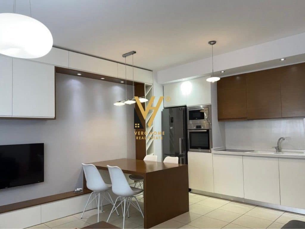 JEPET APARTAMENT 1+1 ME QIRA TE 5 MAJI 620 EURO 2