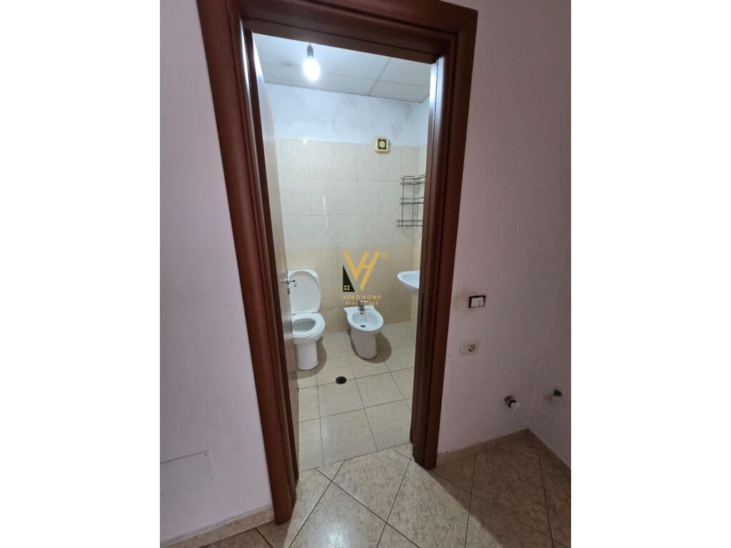 SHITET APARTAMENT 2+1+BLK ME QIRA TEK ISH PROFARMA 143.000 EURO