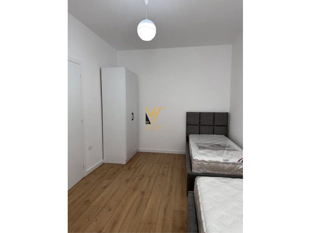 JEPET APARTAMENT 2+1+BLK ME QERA NE ASTIR 600 EURO 4