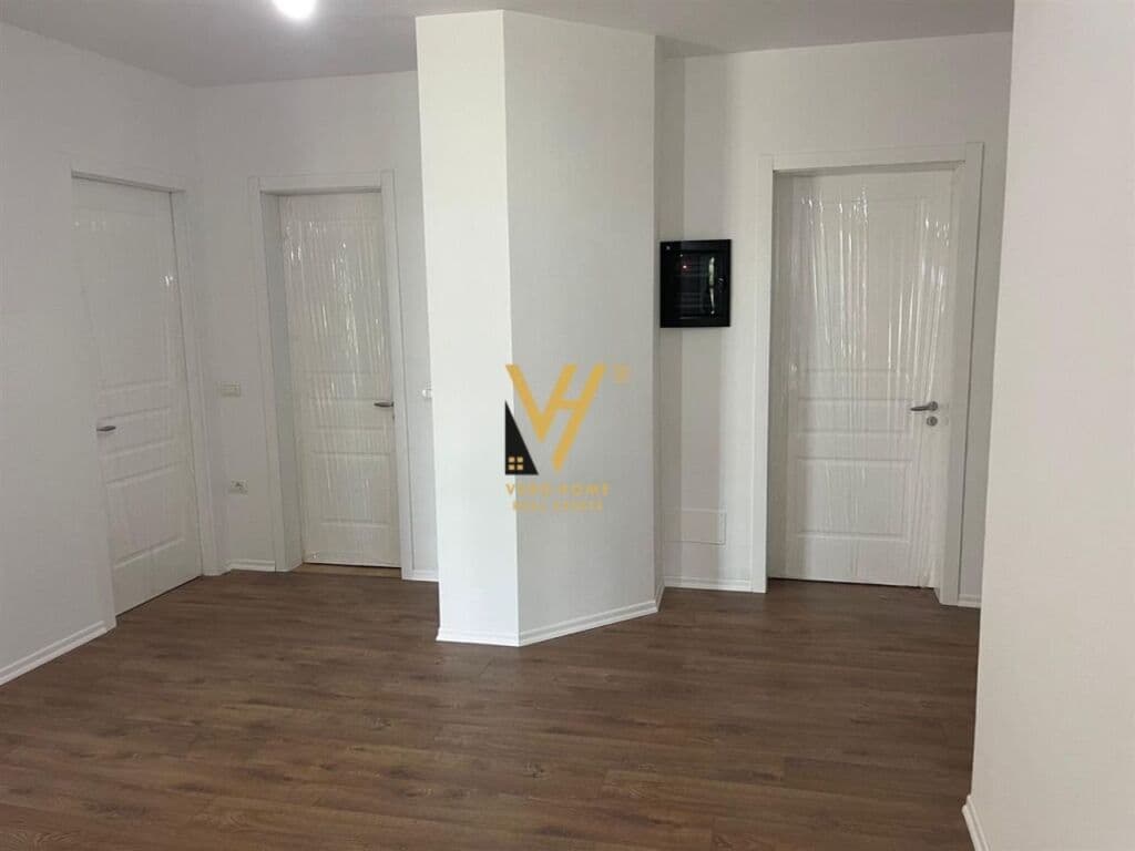 Shitet Apartament 3+1+2 te Ish Vilat Arabe , Fresk 138 m2