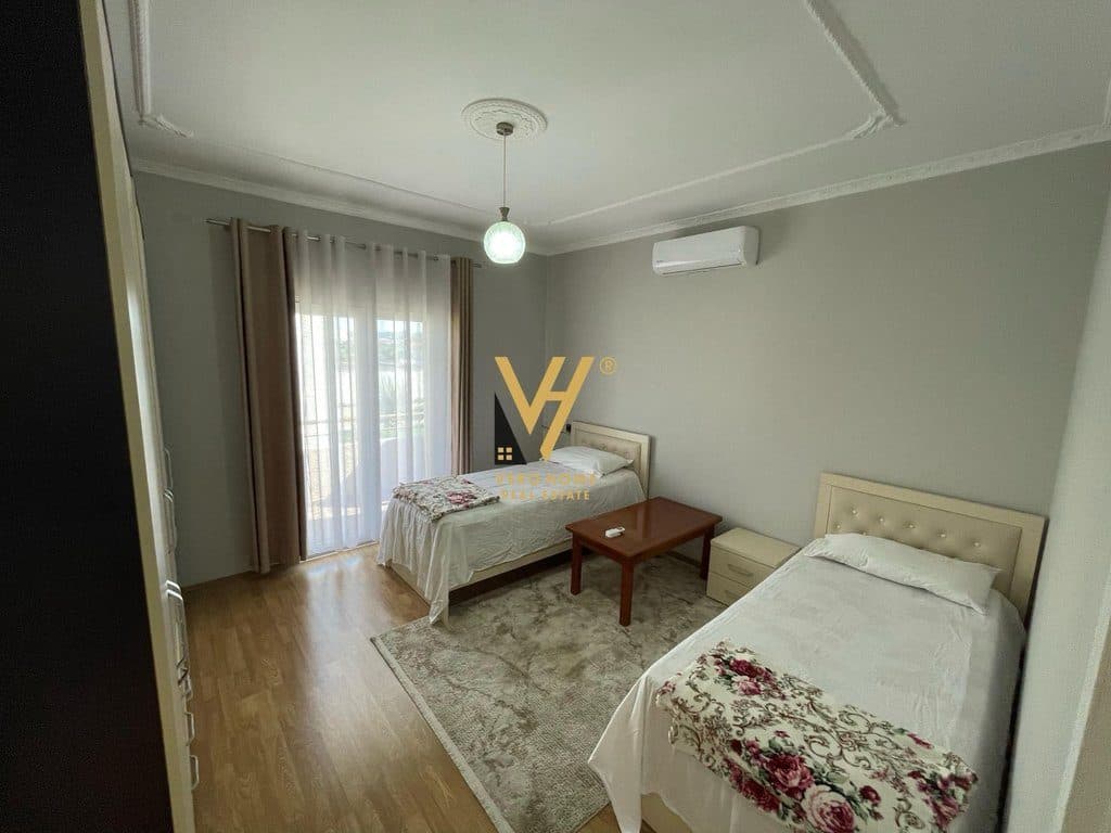 JEPET APARTAMENT 2+1+2BLK ME QERA NE KAMEZ 450 EURO 3