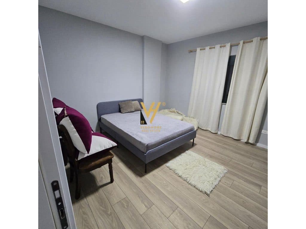 JEPET APARTAMENT 2+1+BLK ME QERA TE FRESKU 48.000 LEKE 3