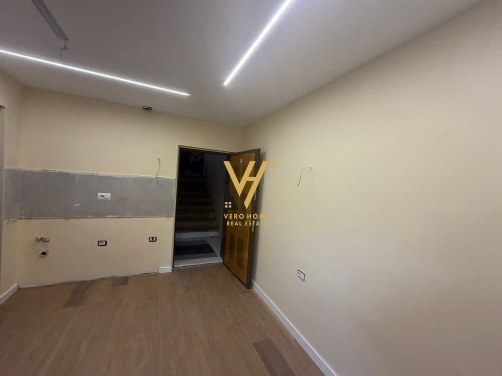 SHITET GARSONIERE 27.4 M2 TEK RRUGA ELBASANIT 78.000 EURO 2