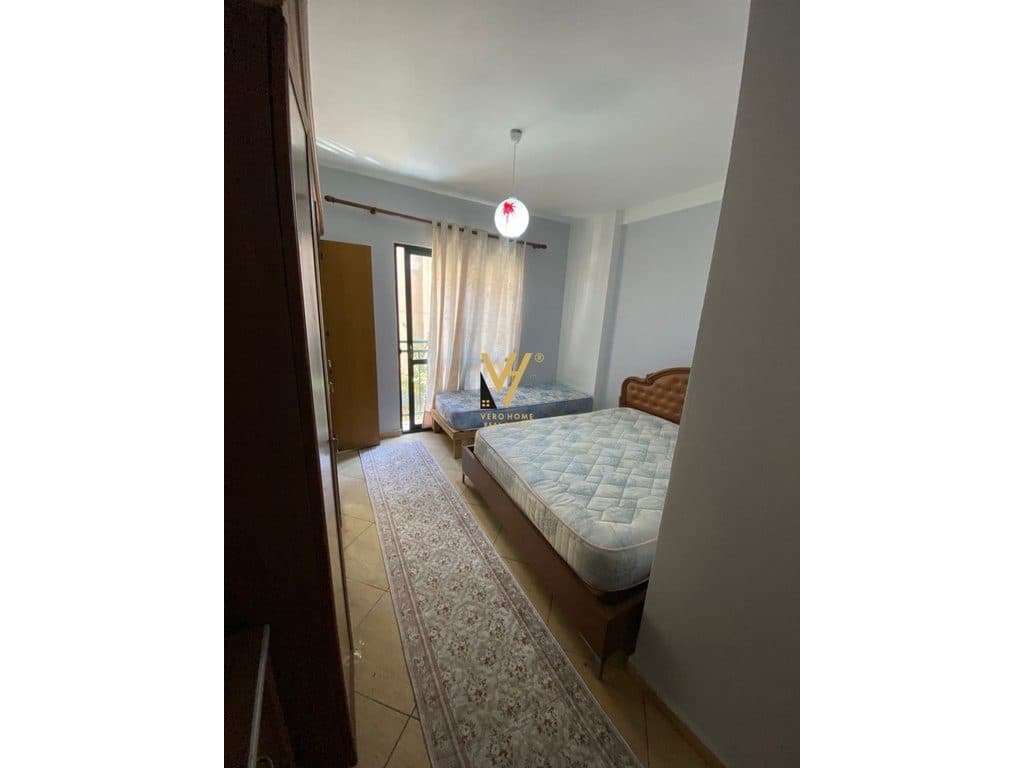 JEPET APARTAMENT 2+1+2BLK ME QIRA TE KOMUNA E PARISIT 60.000 LEKE 4