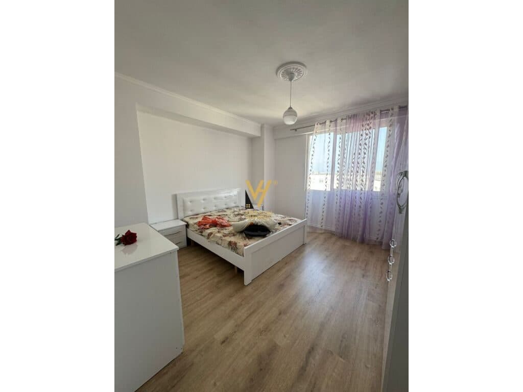Shitet Apartament 2+1+2+ballkon te Unaza e Re 104 m2 4