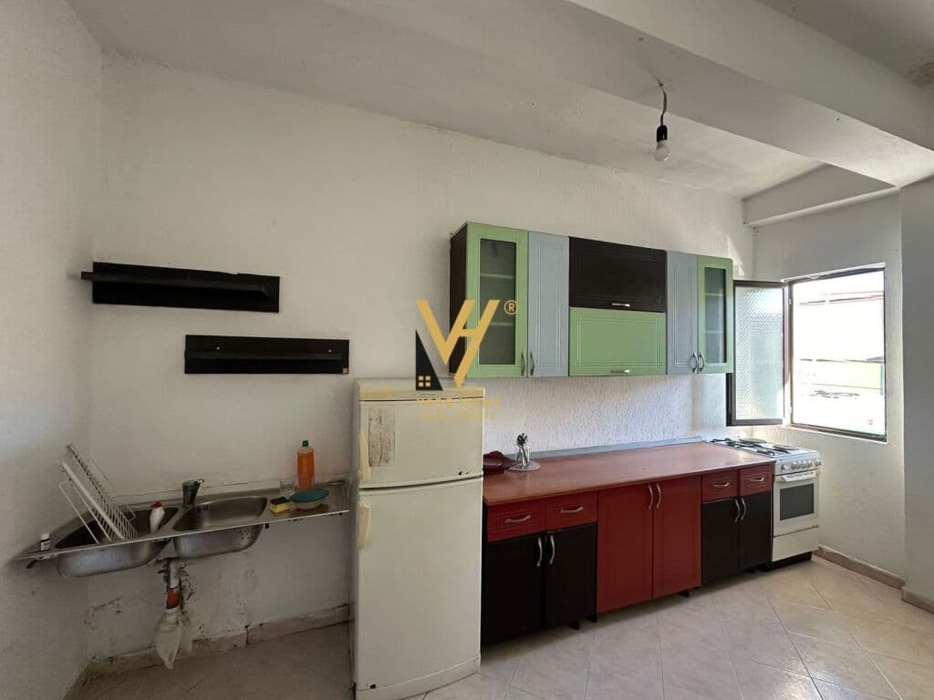 Jepet Ambient Biznesi me qera ne Don Bosko 140 m2 2