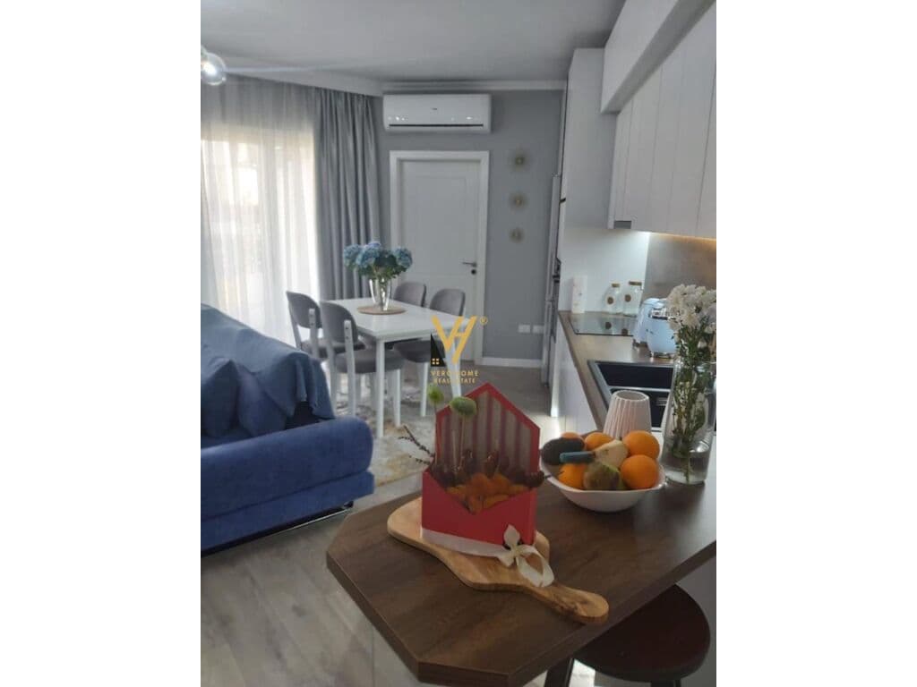 Shitet Apartament 2+1+2 ne Yzberisht, Blv Migjeni 101 m2 4