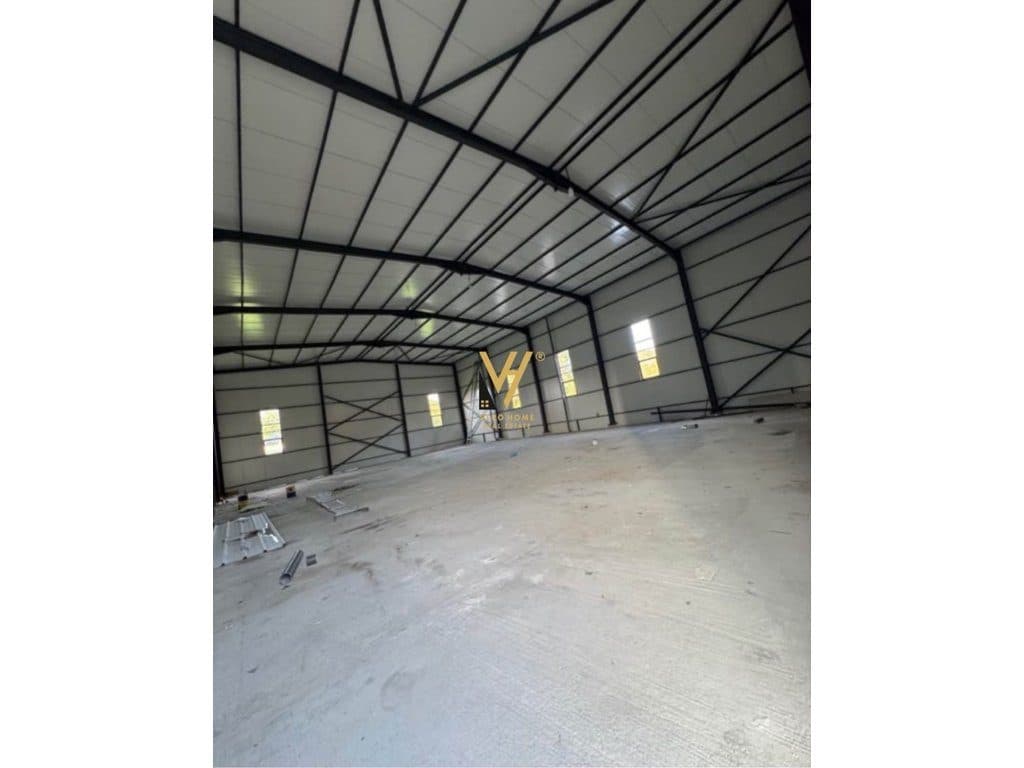 JEPET KAPANON 1.400 M2 ME QERA NE PEZË HELMAS 250.000 LEKE 3