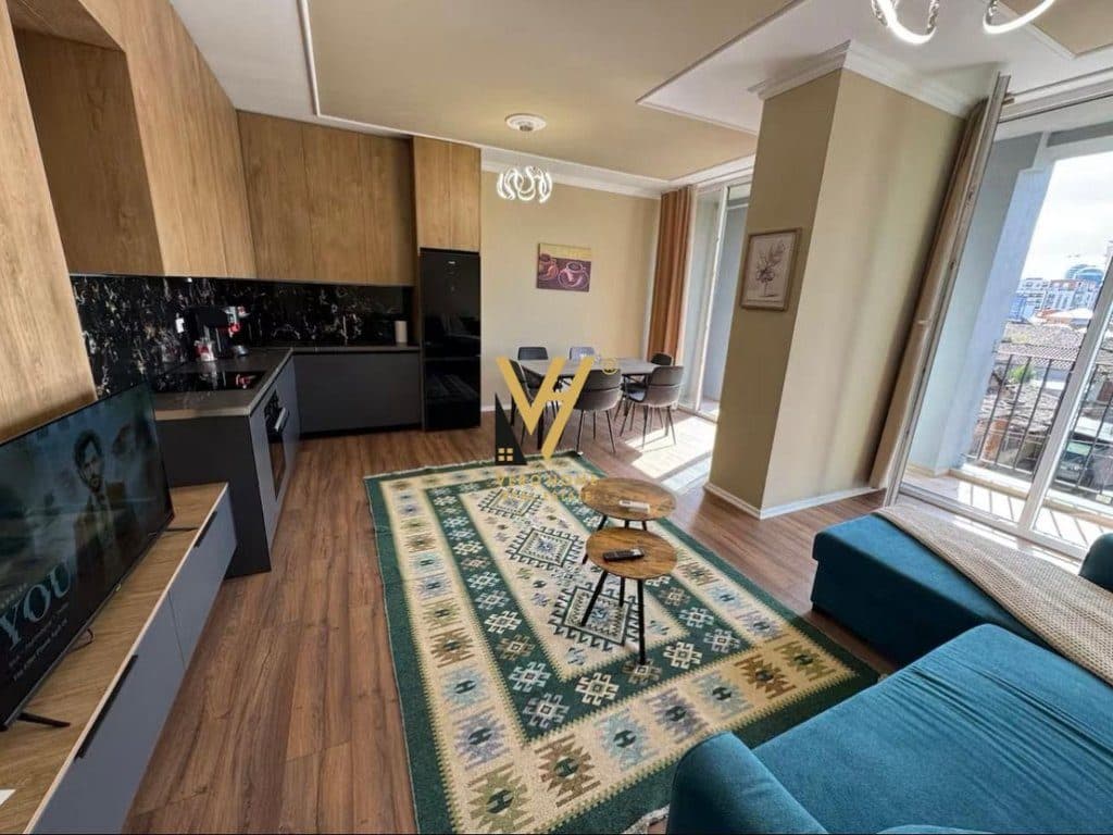 JEPET APARTAMENT 2+1+2+BLK ME QERA TE PAZARI I RI 80.000 LEKE 3