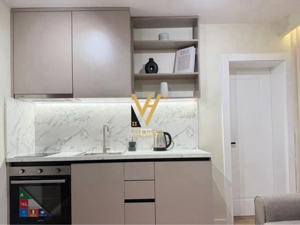 SHITEN 2 GARSONIERE TE 21 DHJETORI 200.000 EURO 3