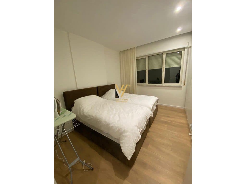 JEPET APARTAMENT 3+1+BLK ME QERA TE LIQENI THATE 600 EURO 3