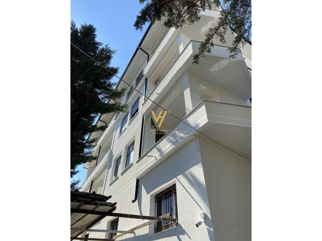 JEPET GODINE 4-KATSHE ME QERA TE RR TEODOR KEKO 5.000 EURO