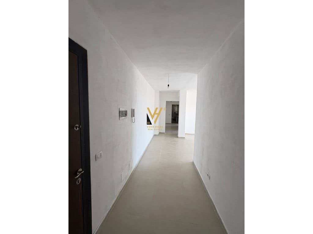 SHITET APARTAMENT 2+1+BLK NE KAVAJE 82.400 EURO 2