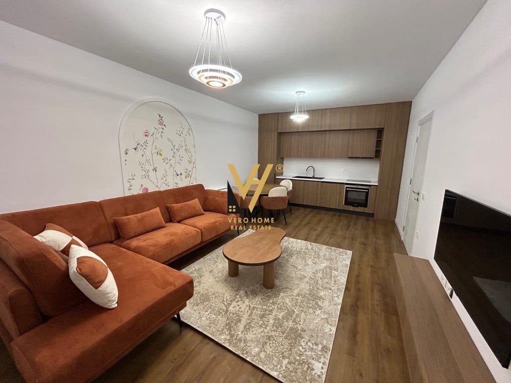 JEPET APARTAMENT 1+1+BLK ME QIRA TE BULEVARDI I RI 55.000 LEKE