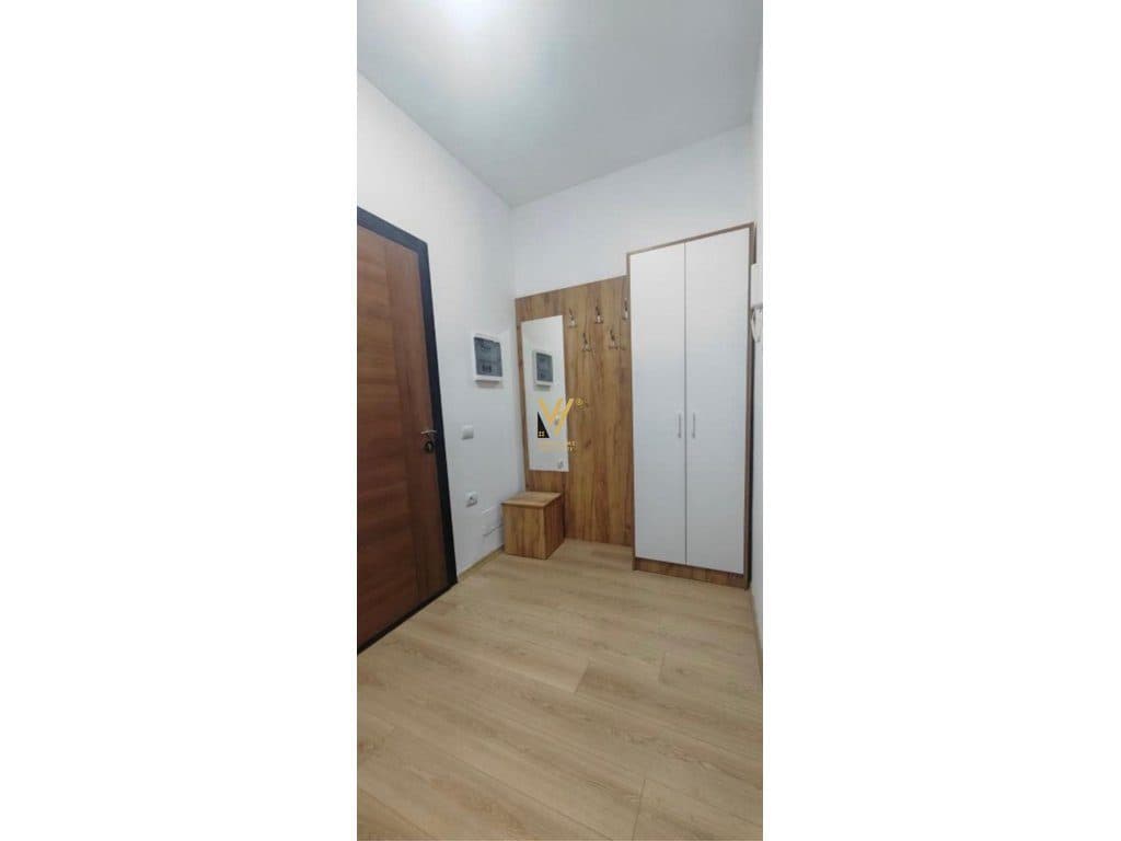 JEPET APARTAMENT 1+1 ME QIRA NE SHKOZE 450 EURO 4
