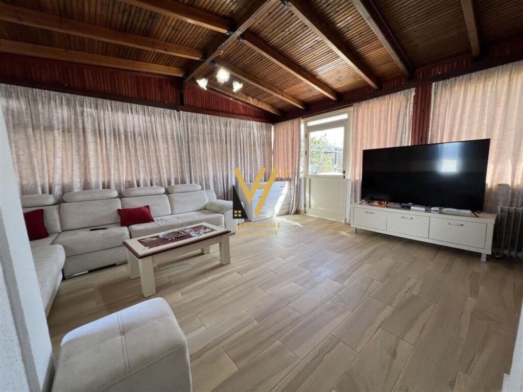 Shitet Shtepi Private ne Sarande 70 m2 4