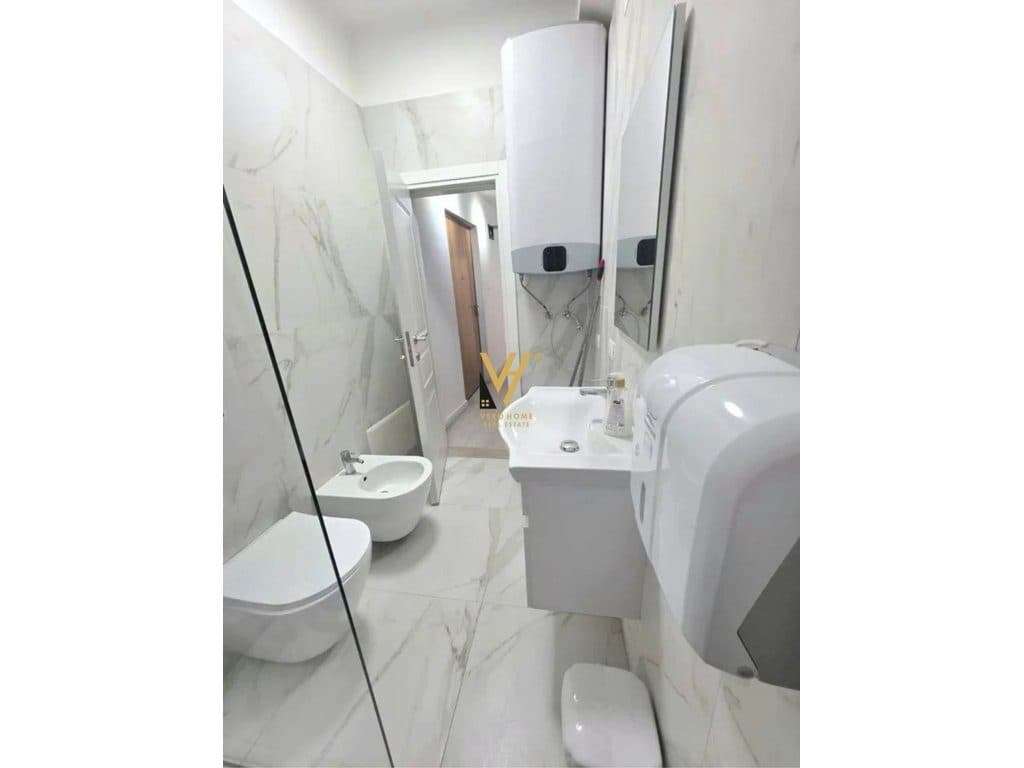JEPET APARTAMENT 3+1+BLK ME QIRA TE RRUGA E KAVAJES 800 EURO 4