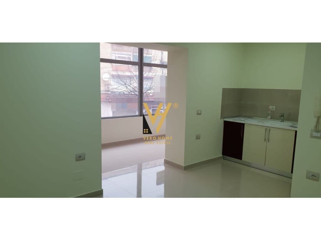 Jepet Apartament 1+1 me qera te Rruga Bardhyl 60 m2 2