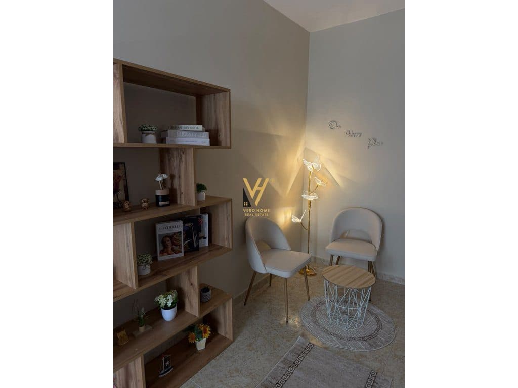 JEPET APARTAMENT 1+1 ME QERA TE RRUGA E ELBASANIT 70.000 LEKE 3