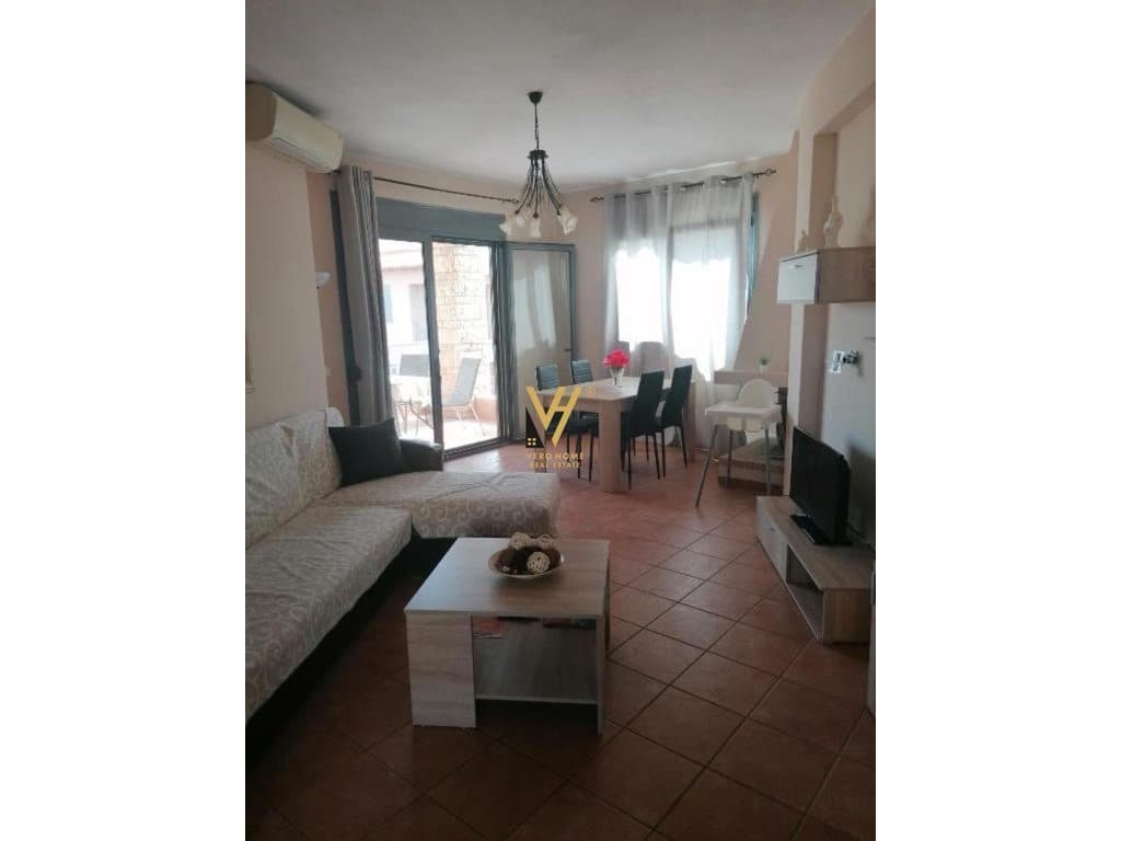 JEPET APARTAMENT 2+1+2 ME QIRA NE ASTIR, KOM FRATARI 50.000 LEKE