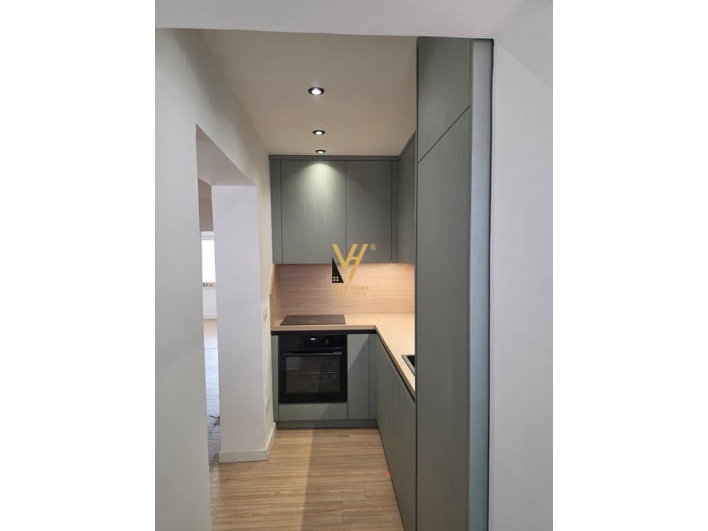 JEPET APARTAMENT 2+1+BLK ME QERA NE QENDER 750 EURO 2