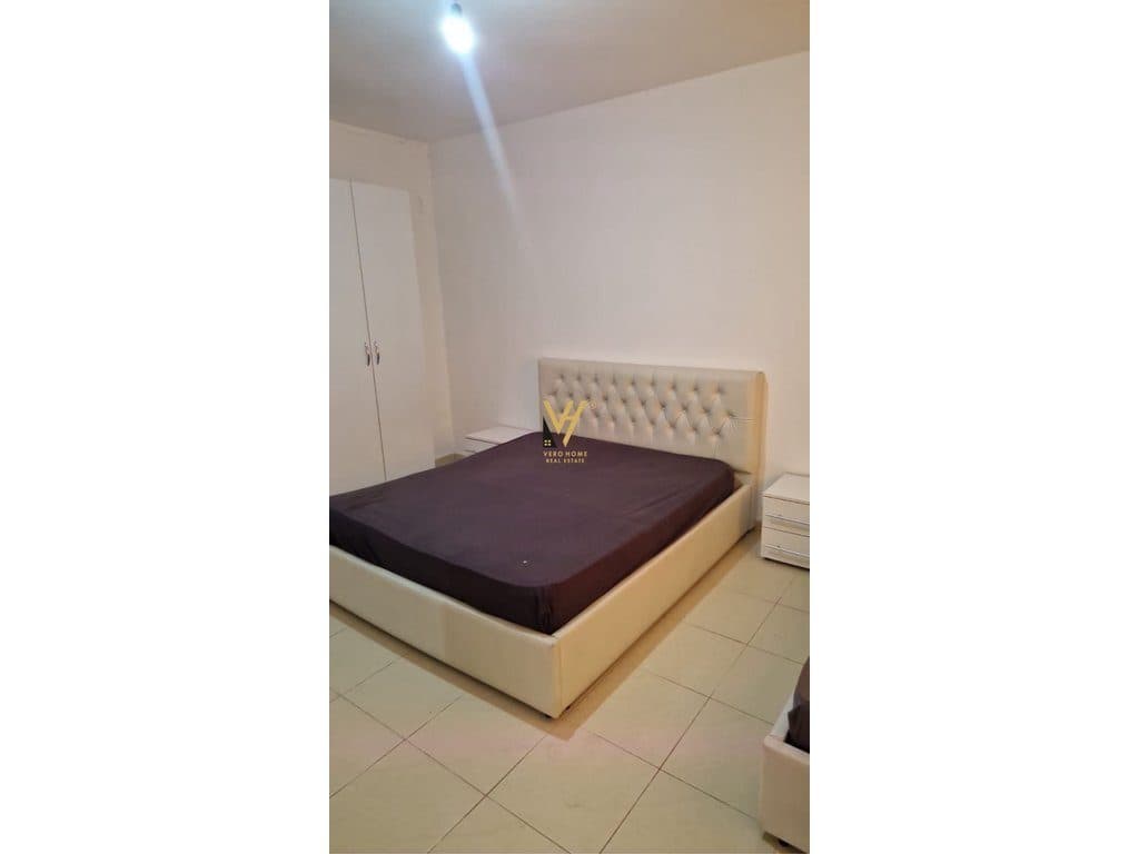 JEPET APARTAMENT 1+1+BLK ME QERA TE RRUGA E DIBRES 50.000 LEKE 3