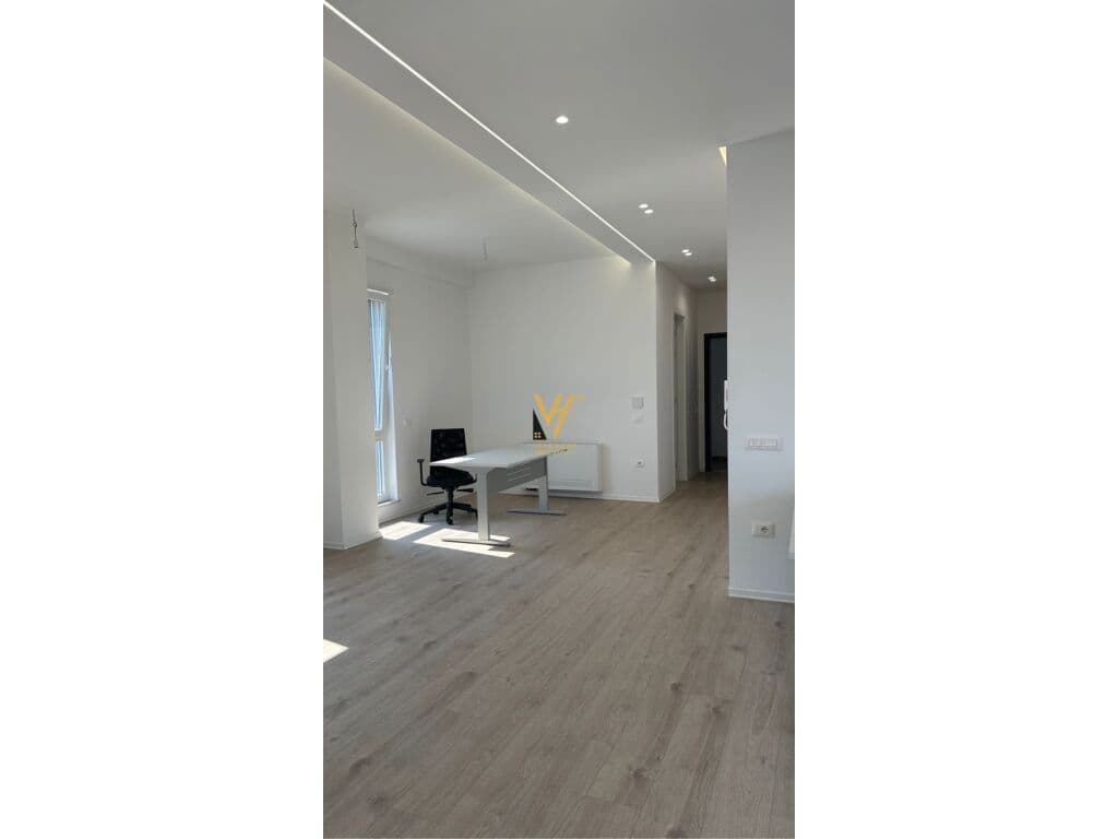 Jepet Zyre me qera te Rruga e Barrikadave 140 m2 4